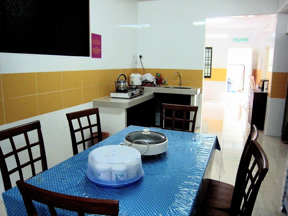 Sakura Guest House Cameron Highlands Exterior photo